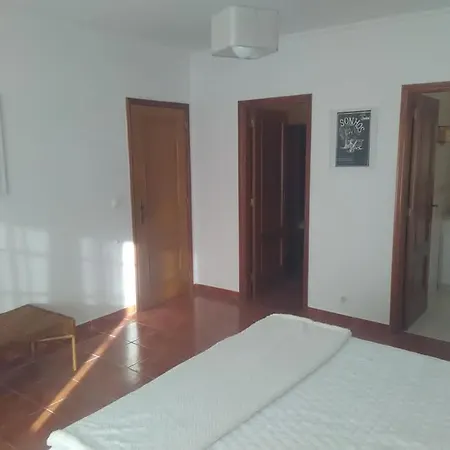 Quarto em Acomodações Particulares Mir Lourinhã